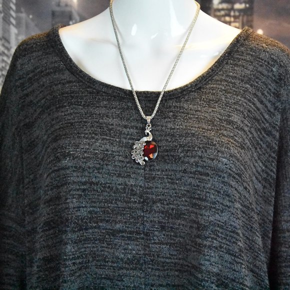 Old Navy sz XL Gray Long Sleeve Knit Casual Top "Black Jack" - Picture 5 of 8